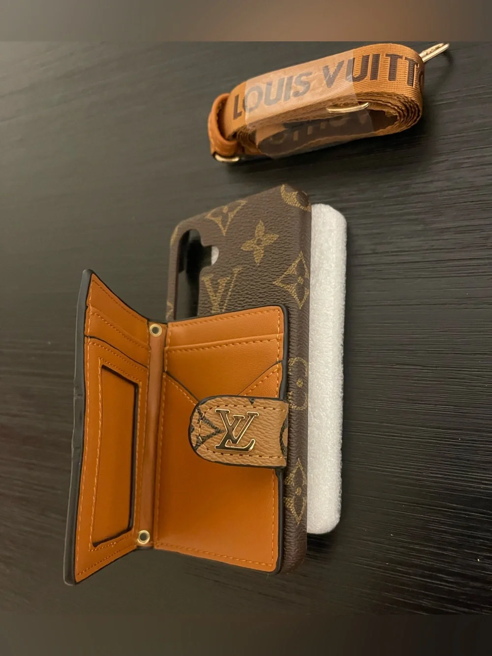 Samsung s25 regular Card Phone Case - Brown & Tan with detachable strap